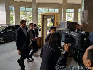 Jack Ma Temui Menkominfo hingga Menperin