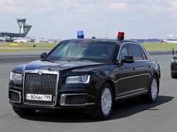 Mobil Presiden Putin Bikin Bos Mercy Kagum