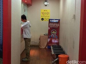 Dolar AS Rp 14.800, Money Changer Masih Sepi