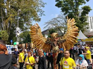 Melihat Kemeriahan Festival Pesona Lokal di Bandung