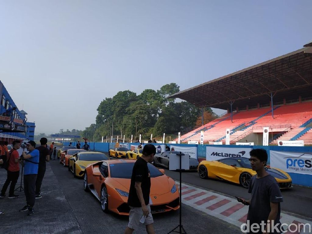 Cara Komunitas Biar Supercar Tak Kebut-kebutan di Jalan Raya Cara Komunitas Biar Supercar Tak Kebut-kebutan di Jalan Raya