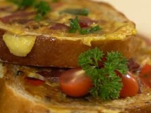 Resep Sarapan: Roti Telur Smoked Beef