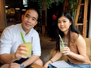 Restoran Ini Manfaatkan Batang Kangkung Buat Sedotan Alami