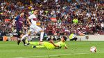 Barcelona Pesta 8 Gol ke Gawang Huesca