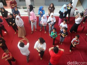 Bantuan Untuk Warga Panti