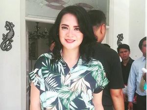 Tak Ingin Gono-Gini, Sejak Nikah Shezy Idris Tinggal di Rumah Orang Tua Tak Ingin Gono-Gini, Sejak Nikah Shezy Idris Tinggal di Rumah Orang Tua