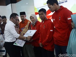 3 Anak Eks TKI Peraih Emas Asian Games Diberi Bonus oleh Kemnaker