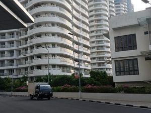 Loncat dari Lantai 10 Apartemen Springhill, Angeli Seorang PRT Loncat dari Lantai 10 Apartemen Springhill, Angeli Seorang PRT
