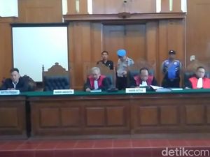 Detik-detik Gugatan Warga Eks Dolly Rp 270 Miliar Ditolak Hakim