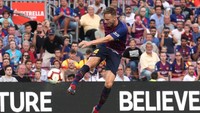 Ivan Rakitic tampil oke bersama Barcelona dan Timnas Kroasia dalam periode 3 Juli 2017-15 Juli 2018. (Albert Gea/REUTERS)