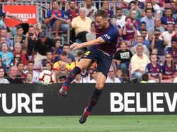 Ivan Rakitic tampil oke bersama Barcelona dan Timnas Kroasia dalam periode 3 Juli 2017-15 Juli 2018. (Albert Gea/REUTERS)
