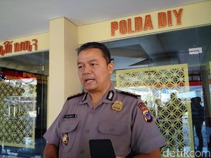 Polda DIY Bantah Tudingan Ingin Persoalkan Artikel Balairung UGM Polda DIY Bantah Tudingan Ingin Persoalkan Artikel Balairung UGM