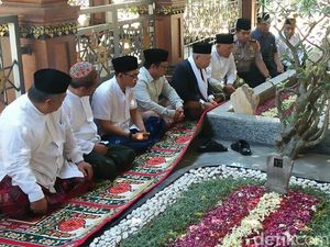 KH Maruf Amin Berharap Berkah dari Pendiri NU