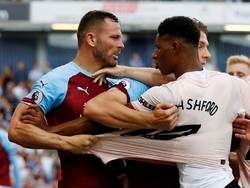 Rashford Lawan Burnley: 10 Menit, 11 Sentuhan, 1 Kartu Merah