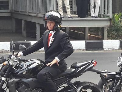 Buka Suara, Ini Aksi Pria Thailand Saat Jadi Stuntman Jokowi
