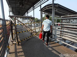 Soal JPO Daan Mogot, Anies: Ganti yang Baru