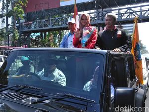 Sarah, Pesilat yang Raih Emas Asian Games Diarak Keliling Surabaya