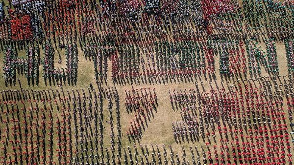 Rayakan HUT TNI Ke-73, Tari Gemu Famire Pecahkan Rekor MURI