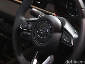 Pasar Mobil Turun, Mazda Ikut Revisi Target Penjualan di Indonesia Pasar Mobil Turun, Mazda Ikut Revisi Target Penjualan di Indonesia
