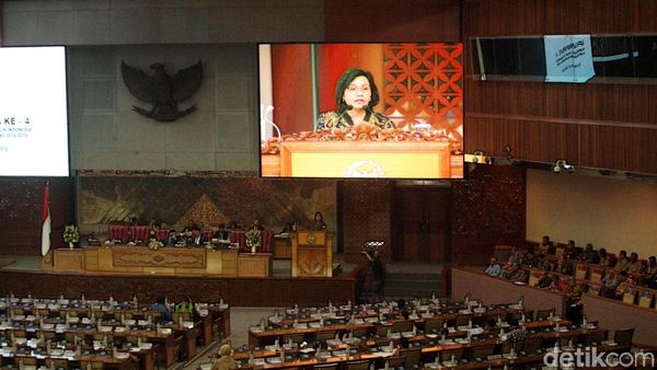 Bahas RAPBN 2019 dan Nota Keuangan, DPR Rapat Bersama Pemerintah