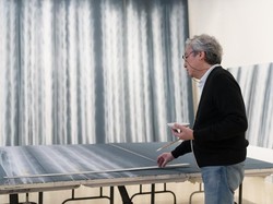 Mengenal Seniman Jepang yang Eksis Melukis Air Terjun