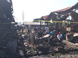 Puslabfor Polri Usut Penyebab Kebakaran Pasar Gedebage