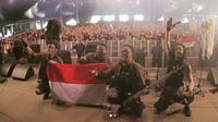 Ini Aksi Down For Life, Band Metal Asal Solo yang Pakai Batik di Jerman