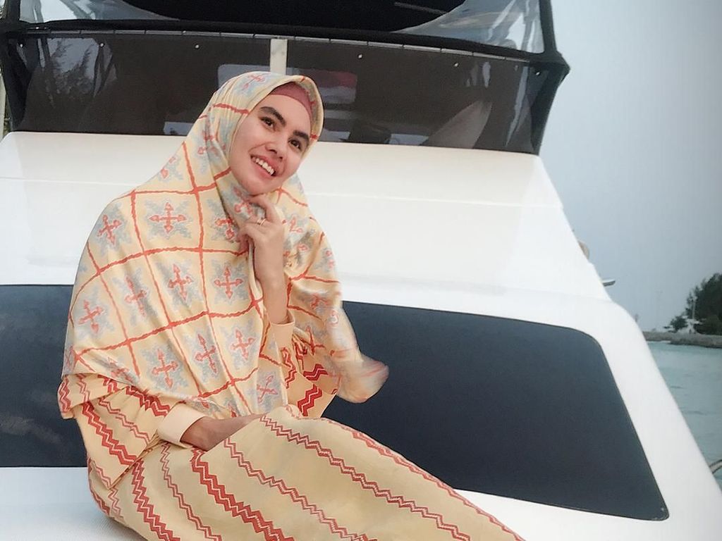 Mantan Pengisi Hati Kartika Putri Sebelum Dihalalkan Habib Usman Mantan Pengisi Hati Kartika Putri Sebelum Dihalalkan Habib Usman