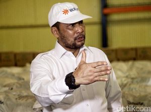 5 Bulan Jadi Bos Bulog, Sekarang Buwas Brewokan