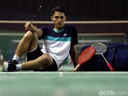 Jonatan Christie dan Kesetiaan Motor Bebek Ayah