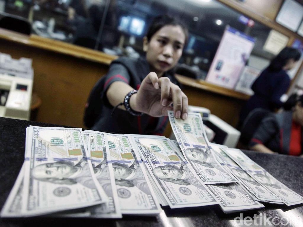 Dolar AS Masih Gencet Rupiah ke Rp 14.599 Dolar AS Masih Gencet Rupiah ke Rp 14.599