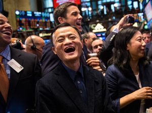 Beragam Ekspresi Jenaka Jack Ma
