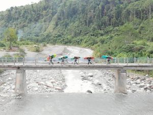 Arung Jeram di Manokwari, Ganas dan Berpemandangan Menakjubkan