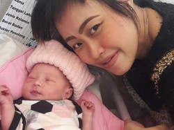 Bahagianya Pingkan Mambo Lahirkan Anak ke-6