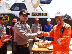 Amankan Perairan Tuban, Polisi Luncurkan Kapal Cepat