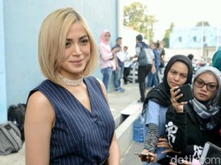 Ikut FallingStarsChallenge, Jessica Iskandar Jatuh dari Supercar Rp 17 M