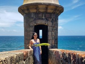 Niat Foto Cantik, Eh Turis Ini Difotobom Iguana Terbang