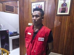 Bikin Bangga! Pulang Kampung, Zohri Jadi Relawan Gempa Lombok