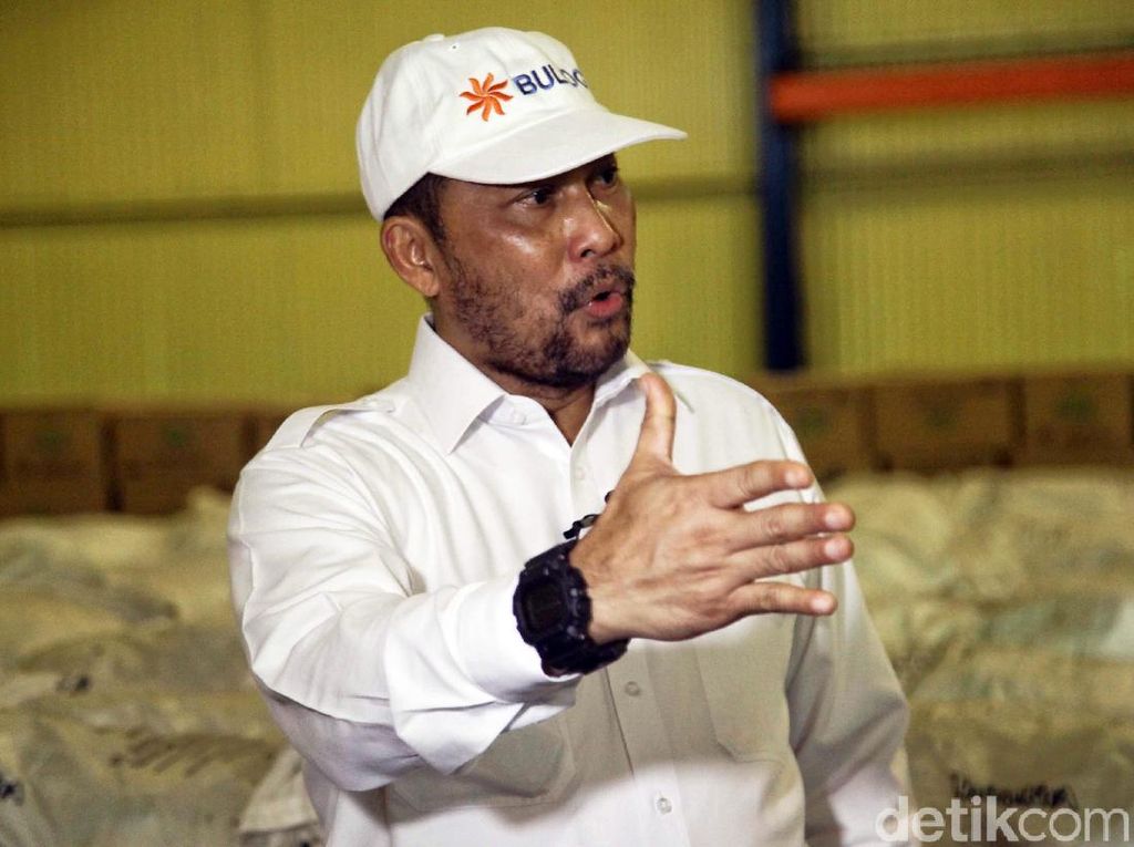 Buwas Tegaskan Beras Bantuan Jangan Dipakai Bisnis Buwas Tegaskan Beras Bantuan Jangan Dipakai Bisnis