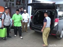 Dilantik Jadi Wagub Jabar, Uu Pamit dan Minta Doa Santri