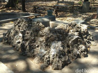 Foto: Mitos Sumur Penawar Jomblo di Cirebon