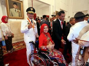 Ambisi 100 Hari Pertama Ridwan Kamil: Jabar Provinsi Digital! Ambisi 100 Hari Pertama Ridwan Kamil: Jabar Provinsi Digital!