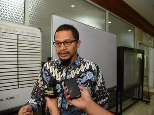 Kondisi Terbaru Hanafi Rais Usai Kecelakaan di Tol Cipali Kondisi Terbaru Hanafi Rais Usai Kecelakaan di Tol Cipali