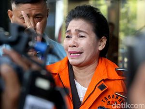 Hakim Merry Purba Bantah Terima Suap, KPK Pastikan Punya Bukti Hakim Merry Purba Bantah Terima Suap, KPK Pastikan Punya Bukti