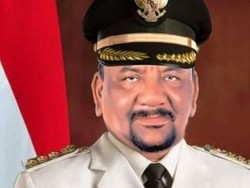 Sederet Larangan Bupati Saif: Soal Ngopi hingga Arah Layar TV