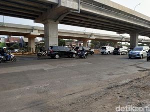 Senin Besok Truk Besar Dilarang Melintas di Kalimalang Senin Besok Truk Besar Dilarang Melintas di Kalimalang