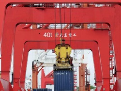 Arus Ekspor Impor Meningkat, Pelindo III Genjot Layanan Pelabuhan