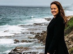 Asisten Guru Perempuan Dihukum Percobaan Karena Menggoda Murid