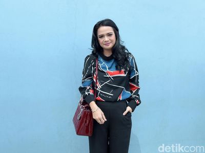 Nikah Lewat Taaruf, Shezy Idris dan Suami Cekcok Sejak Awal