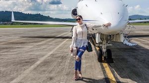 Gaya Mewah Maia yang Baru Beli Vila Miliaran di Bali